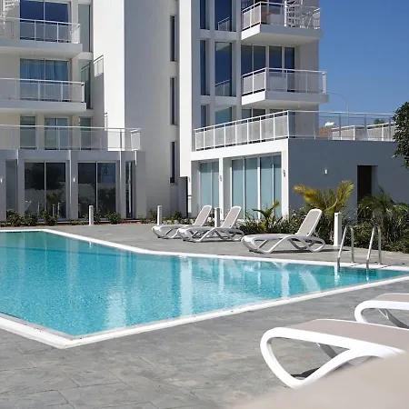 Apartman New Sea View Apartment, Pool, Walk To