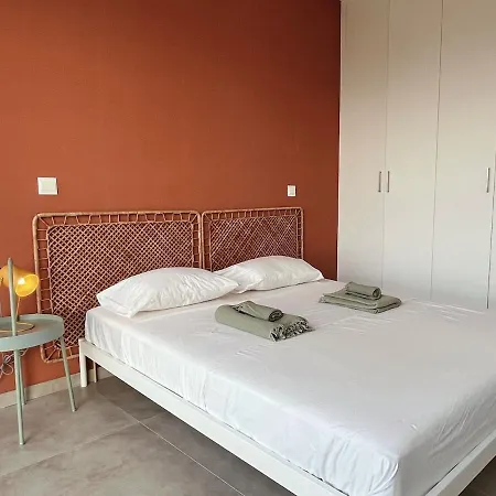 Apartman New Sea View Apartment, Pool, Walk To *
