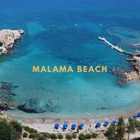 New Sea View Apartment, Pool, Walk To * Paralímni